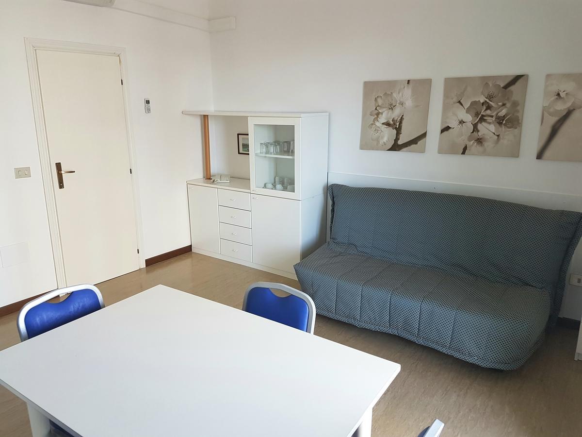 Hotel Residence Adriana Cesenatico Exterior photo
